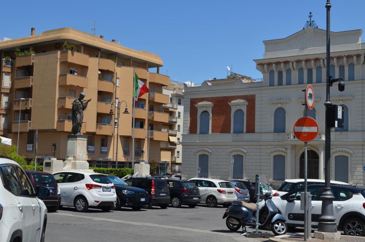Open Space Centralissimo Nettuno Fronte Porto Exterior photo